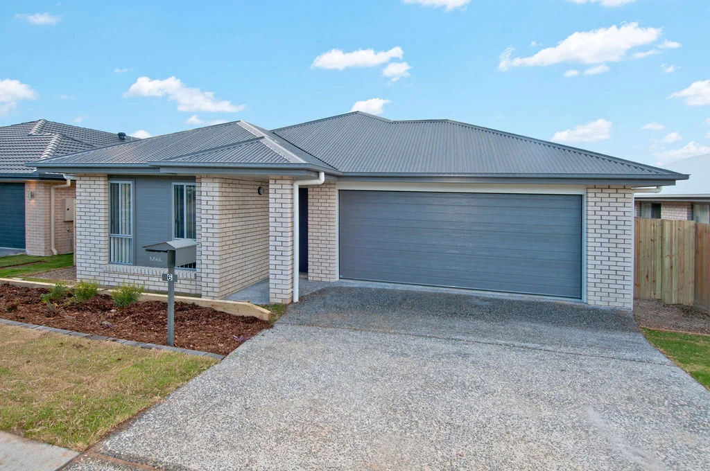 6 Jennings Dr, Flagstone QLD 4280 photo 2