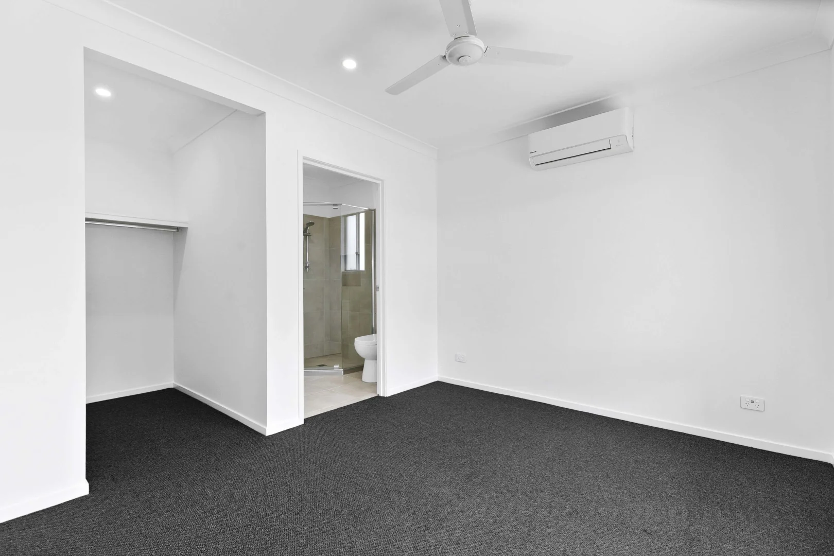 Additional image 5 of 31 Charmed Waters Court, Burrum Heads QLD 4659