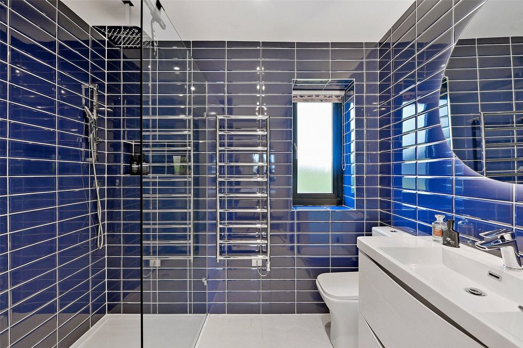 Additional image 9 of 5 bed detached house to rentStation Road, Nailsea, Bristol, Somerset BS48