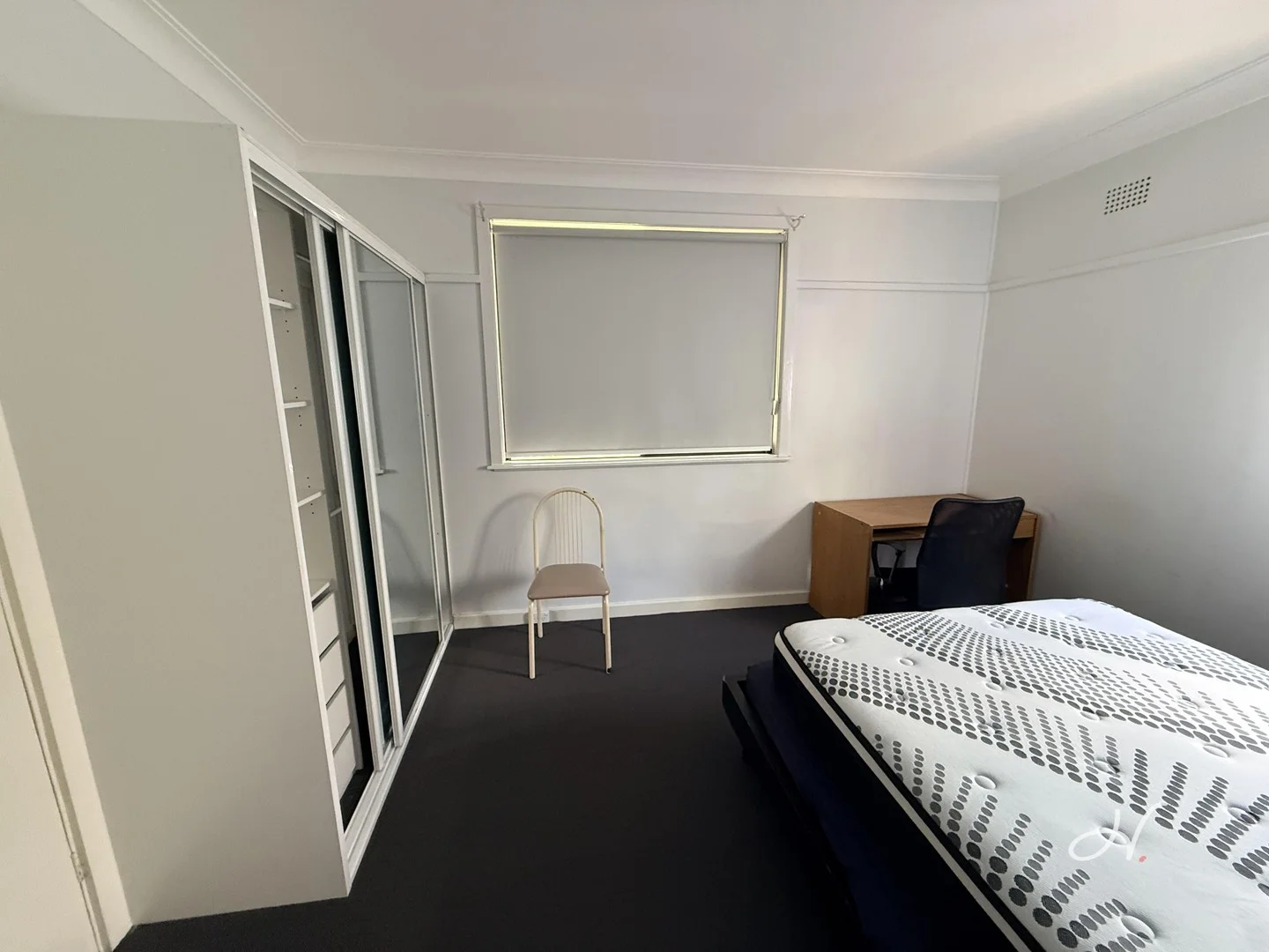 Room/1 26 Fourth Street, Seven Hills NSW 2147