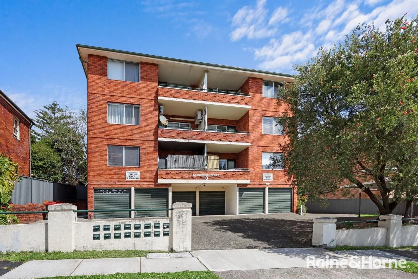 15/3 Short Street, Carlton NSW 2218