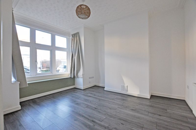 Additional image 6 of 5 bed terraced house to rentLarge Family House, West Park Road, Newport NP20