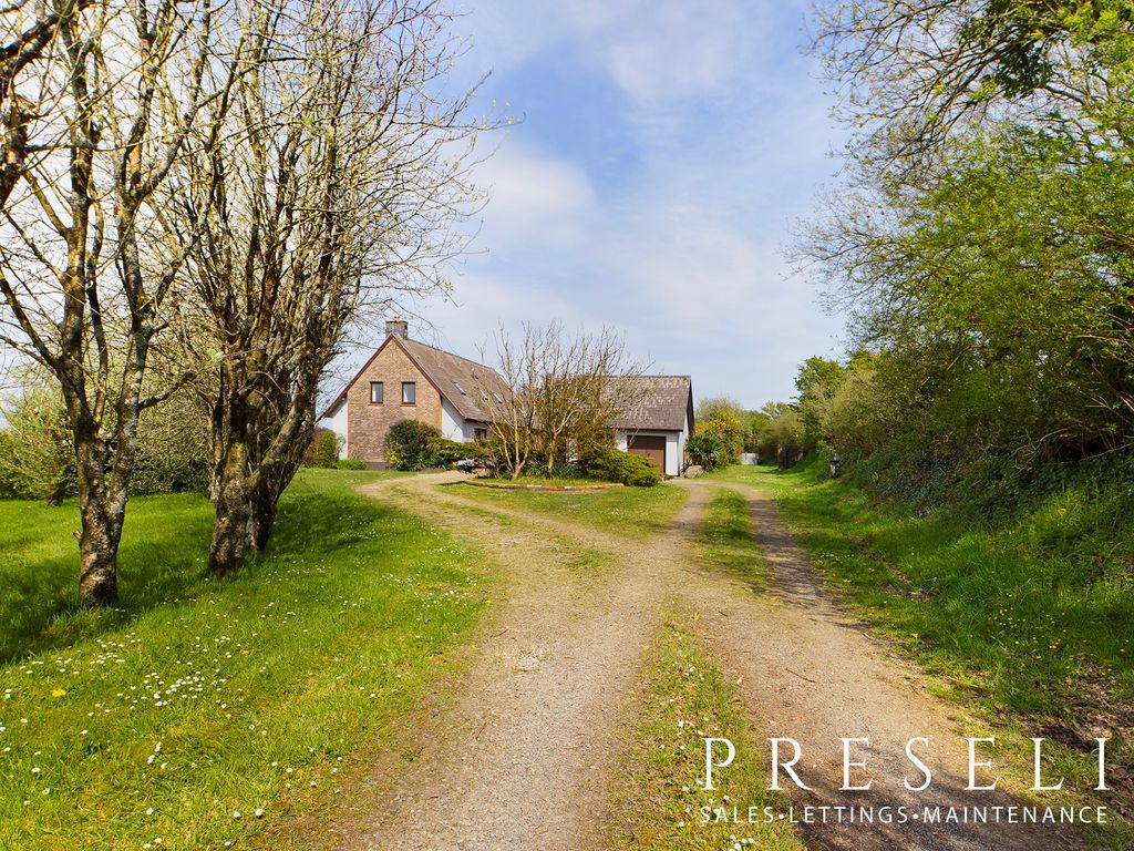 Additional image 3 of 3 bed detached house to rentSt. Davids Road, Haverfordwest SA62
