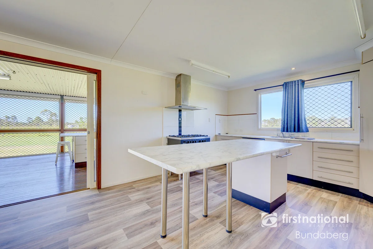 34 Old Bushs Road, Avondale QLD 4670 photo 3