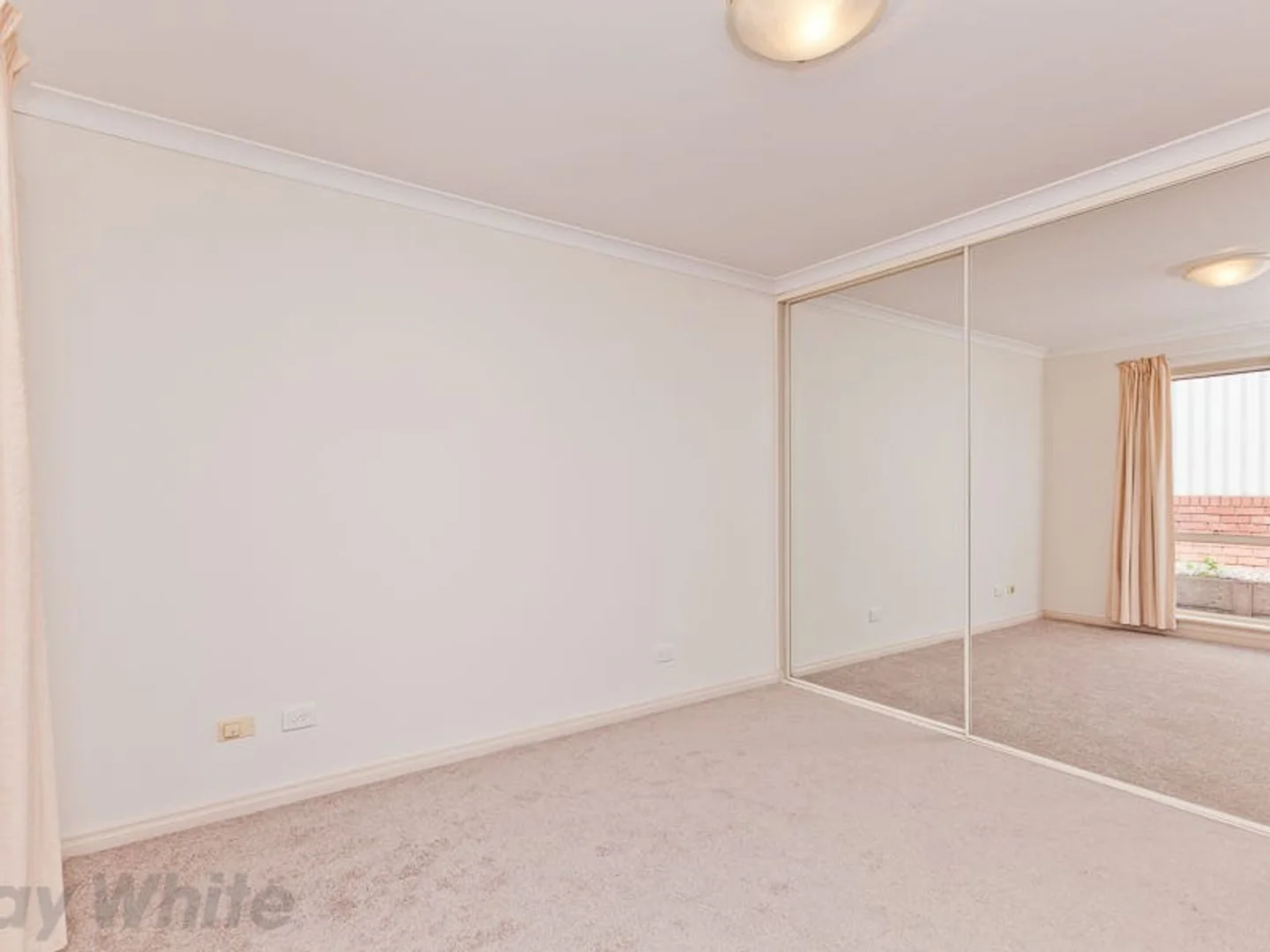 Additional image 8 of 4/56 Short Street, Joondanna WA 6060