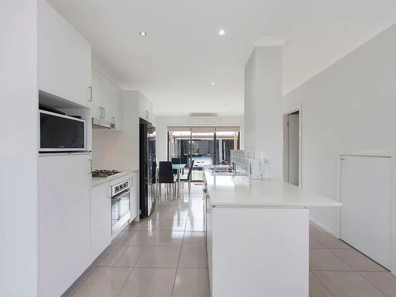 Additional image 5 of 56 Baronial Way, Craigieburn VIC 3064