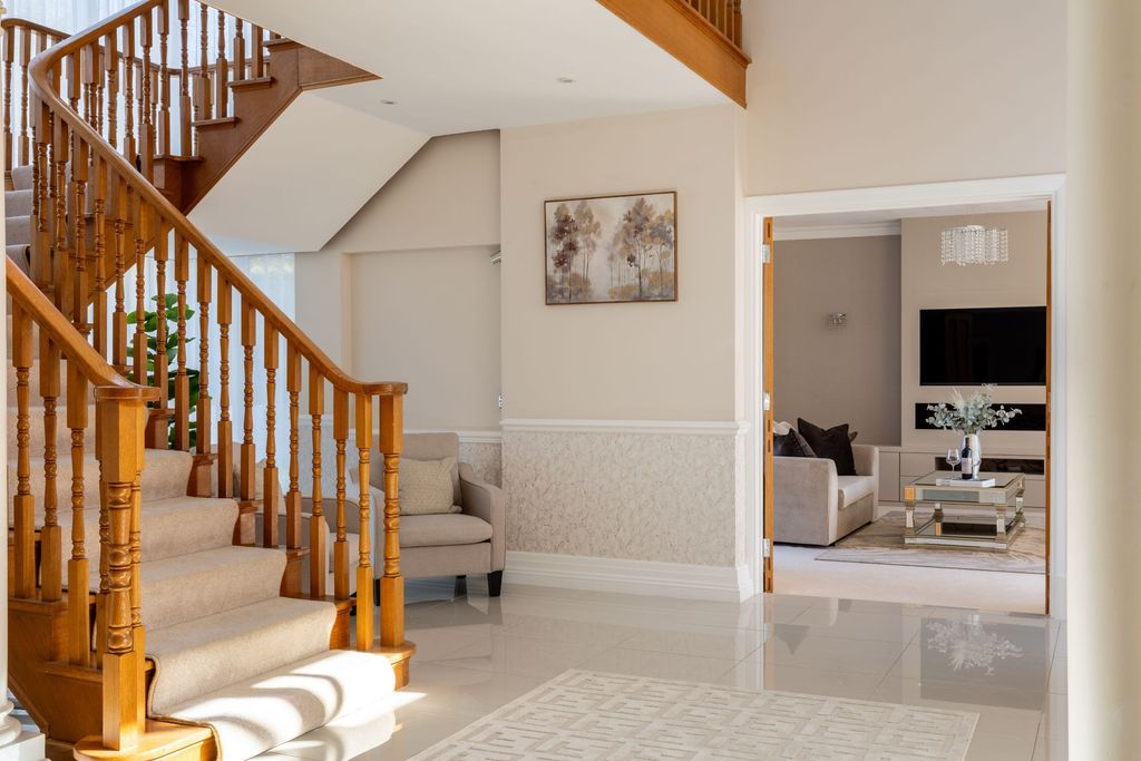 Additional image 11 of 6 bed detached house for saleTongdean Avenue, Hove BN3