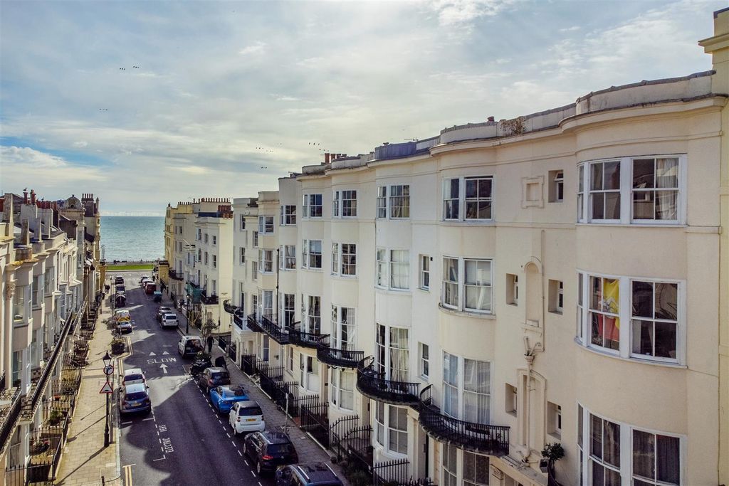 2 bed flat for saleWaterloo Street, Hove BN3