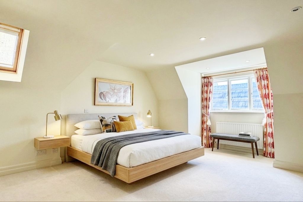 Additional image 5 of 3 bed flat to rentWoolmer Lane, Bramshott, Liphook GU30