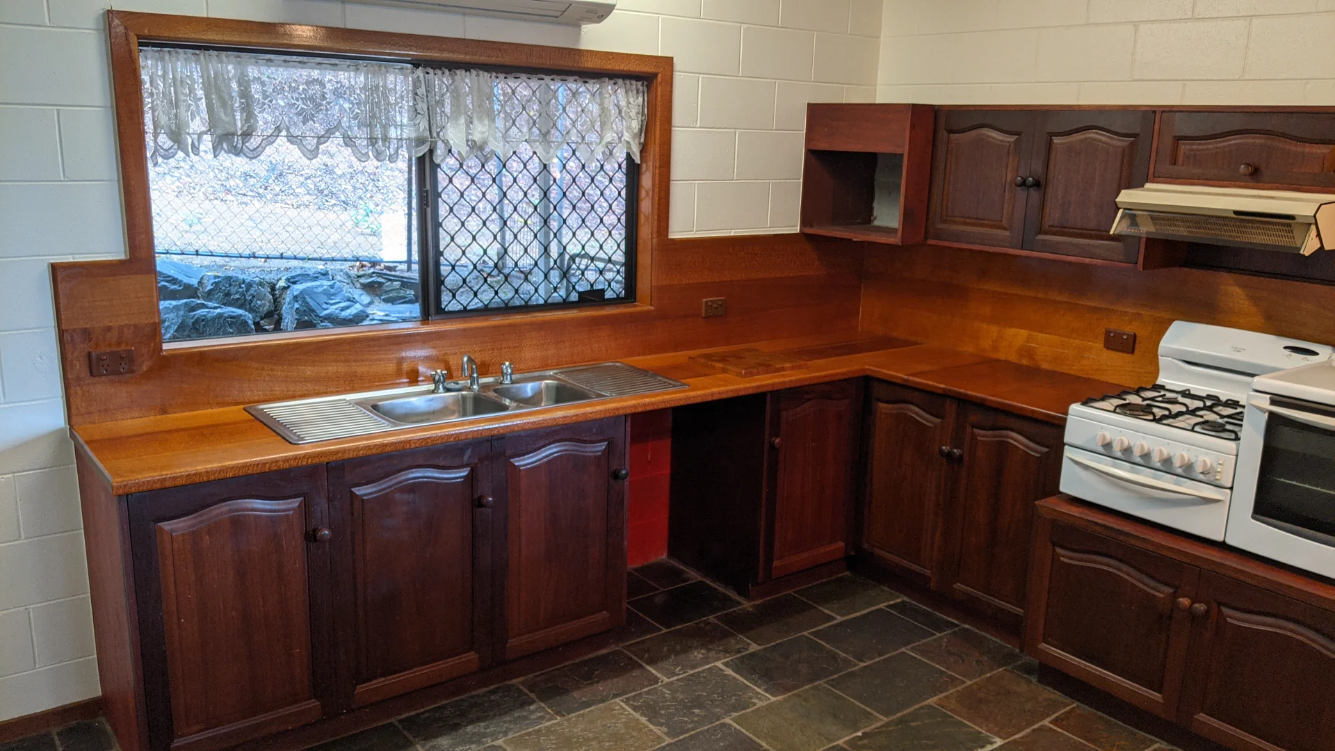 Additional image 6 of 6 Allan Close, Mossman QLD 4873