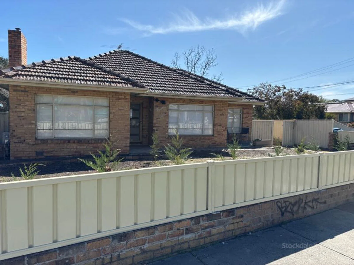 1027 Plenty Road, Kingsbury VIC 3083