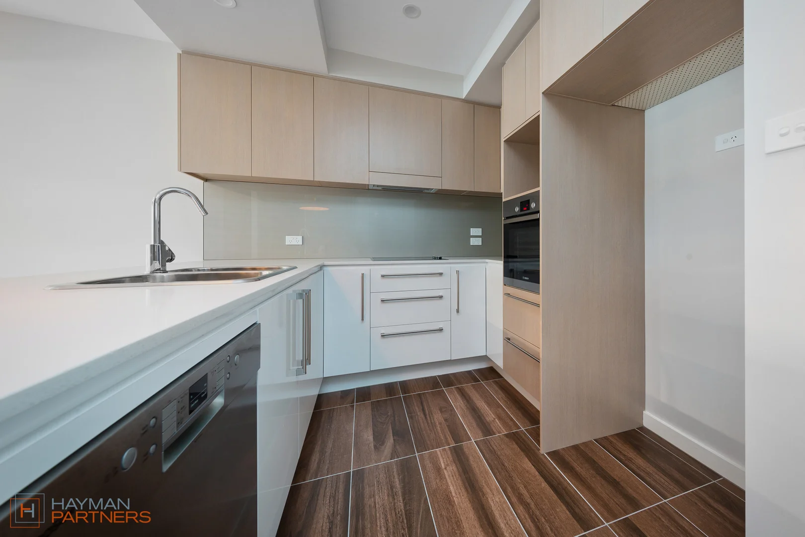 Additional image 2 of 27/115 Canberra Avenue, Griffith ACT 2603