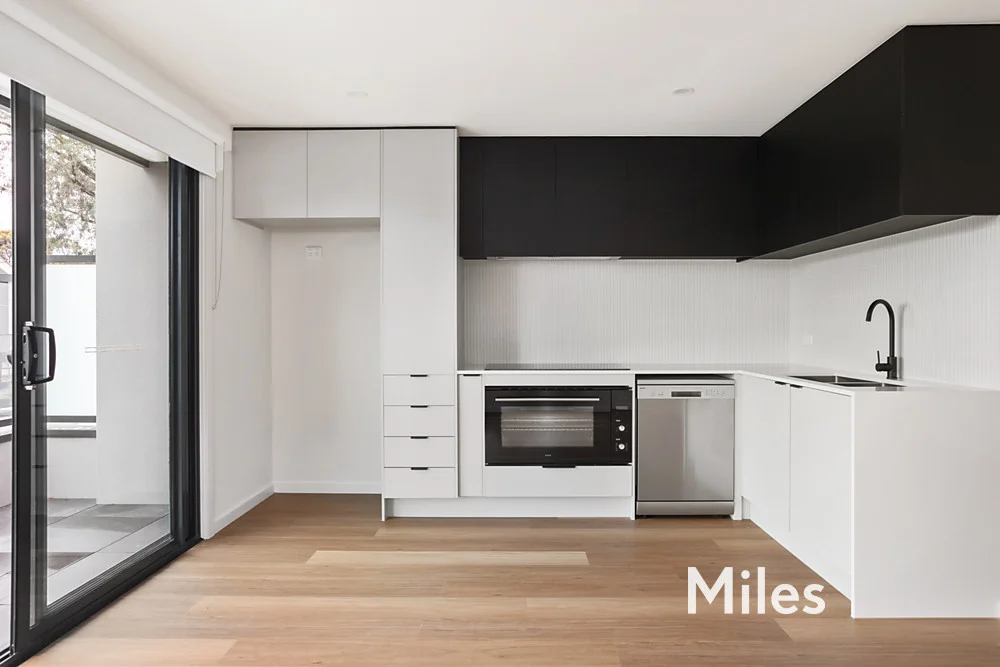 Additional image 4 of 2/23 Derna Street, Heidelberg West VIC 3081