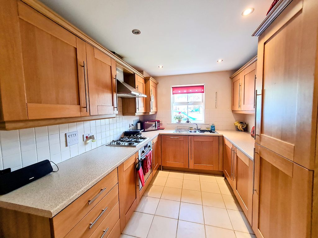 Additional image 2 of 5 bed semi-detached house to rentMerrybent Drive, Darlington DL2