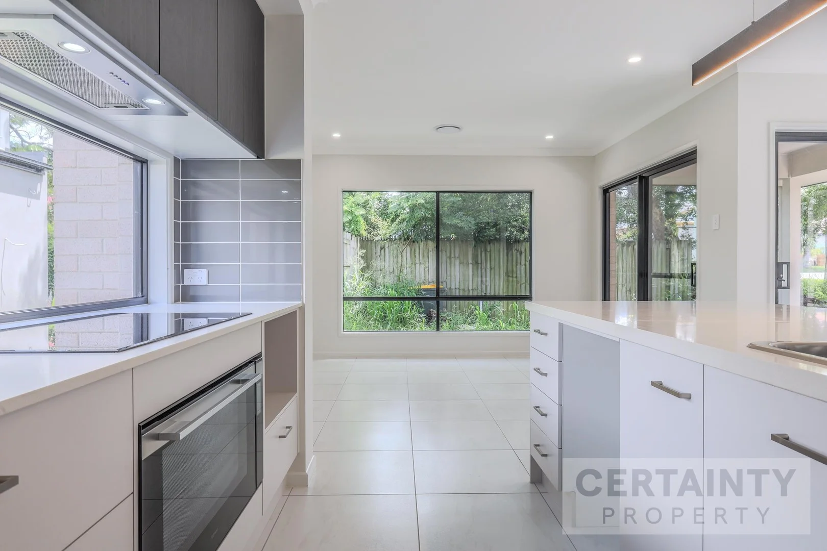 4A Brockhouse Street, Mount Gravatt QLD 4122