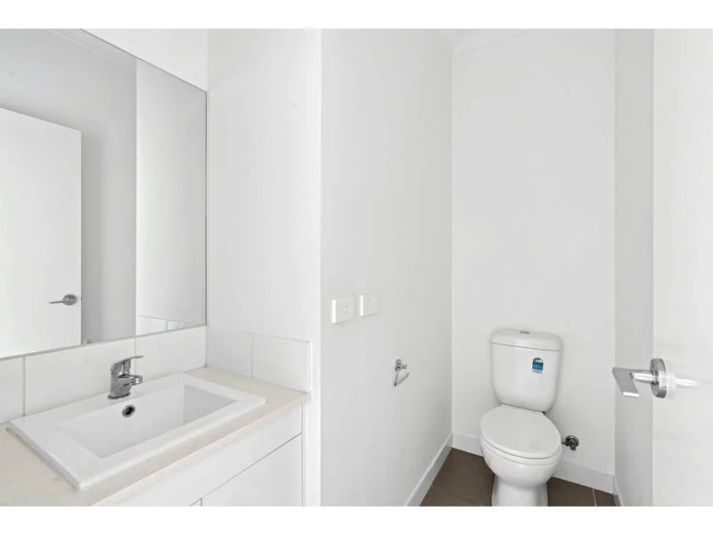 Additional image 2 of 17 Hoffman Cres Truganina, Truganina VIC 3029