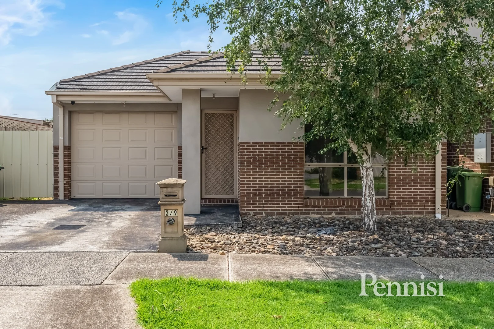 3/9 Tullamarina Avenue, Tullamarine VIC 3043
