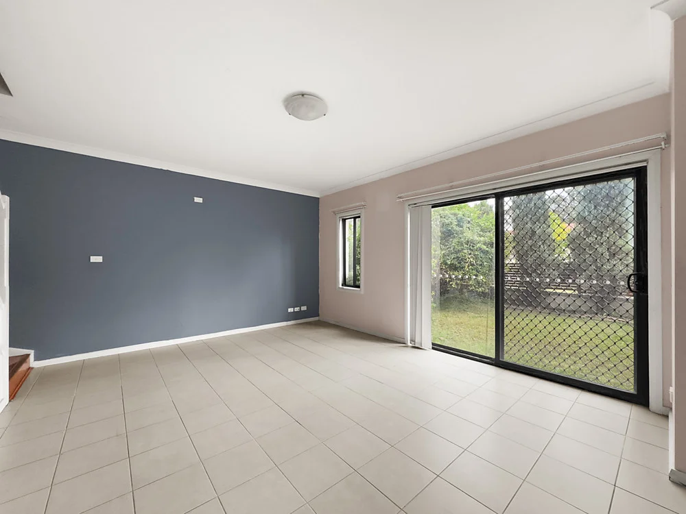 2/16-20 Myee Road, Macquarie Fields NSW 2564 photo 3