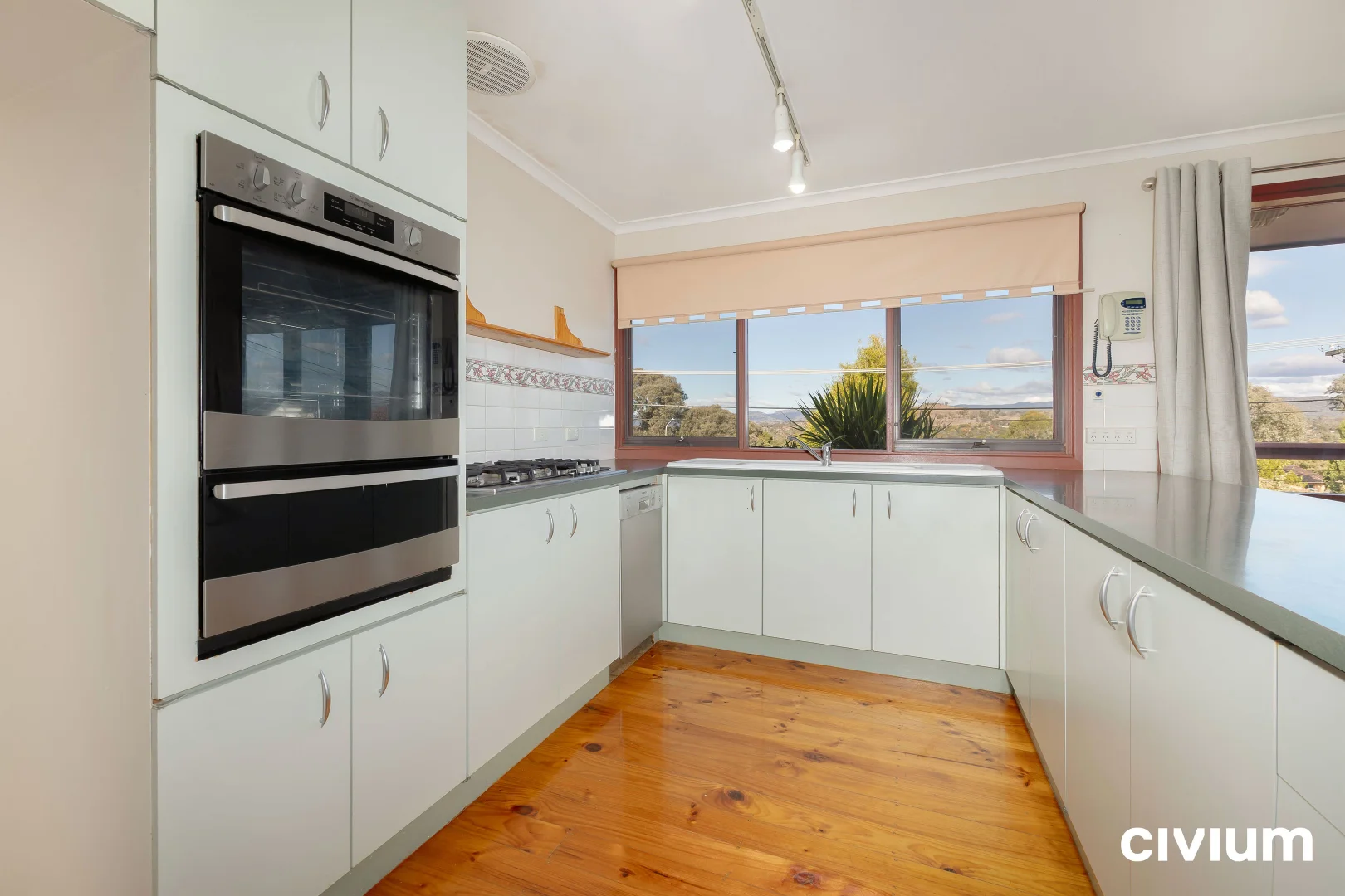 Additional image 2 of 9 Lawrence Crescent, Kambah ACT 2902