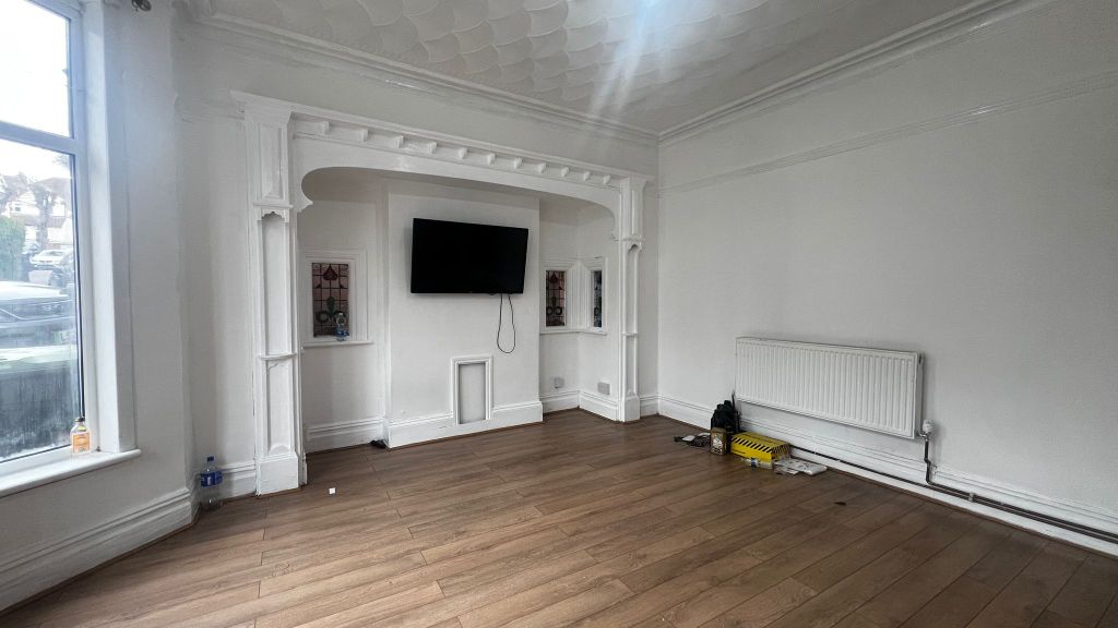6 bed shared accommodation to rentWestbourne Road, Luton LU4 photo 3