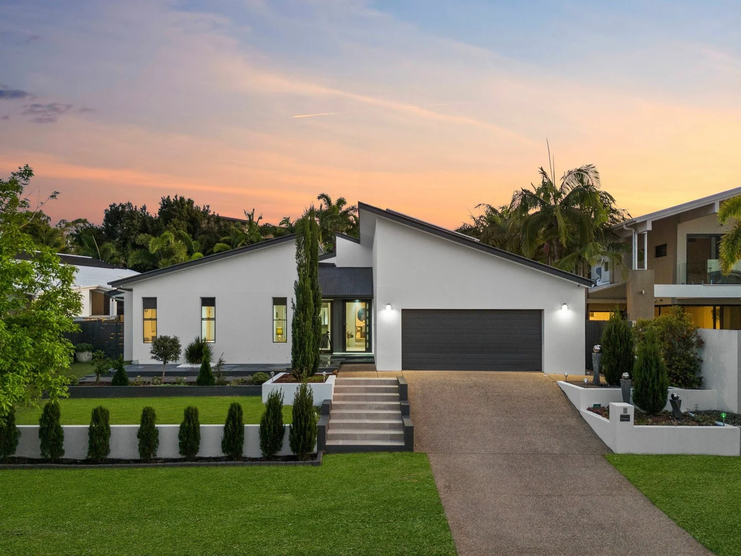 27 Bucaneer Way, Coomera QLD 4209 photo 2
