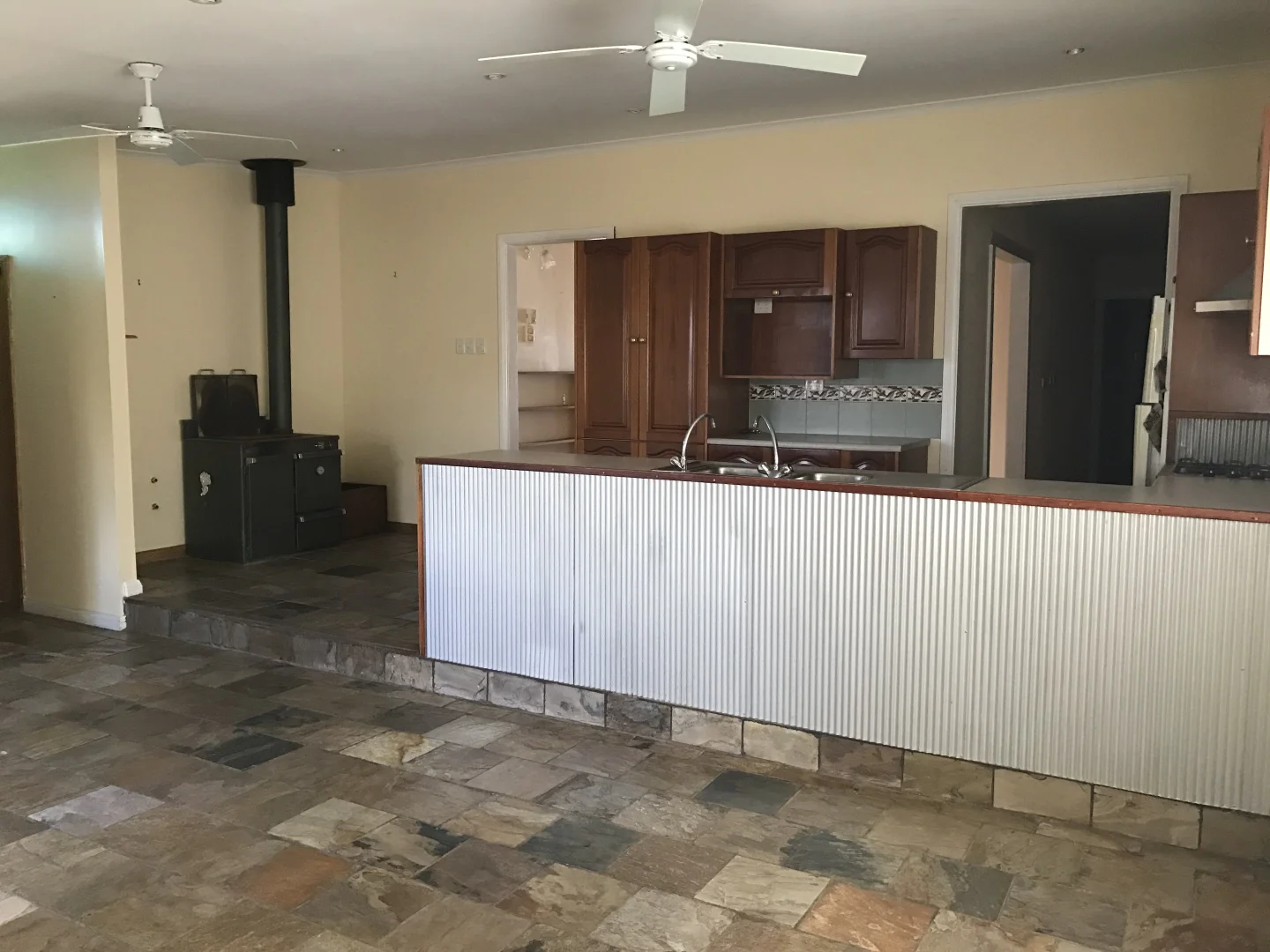 Additional image 3 of 2 Poyntz Street, Thevenard SA 5690
