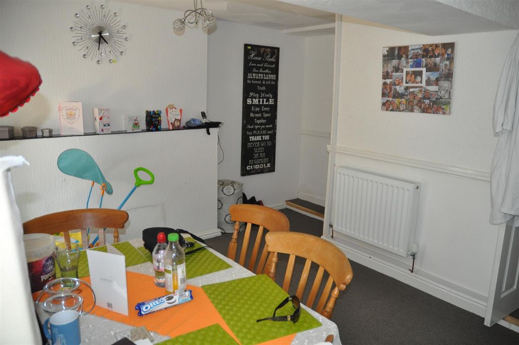 Additional image 3 of 3 bed terraced house to rentGilbert Street, Holyhead LL65