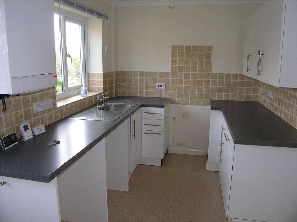 Additional image 3 of 2 bed end terrace house to rentBryer Close, Bridgwater, Somerset TA6