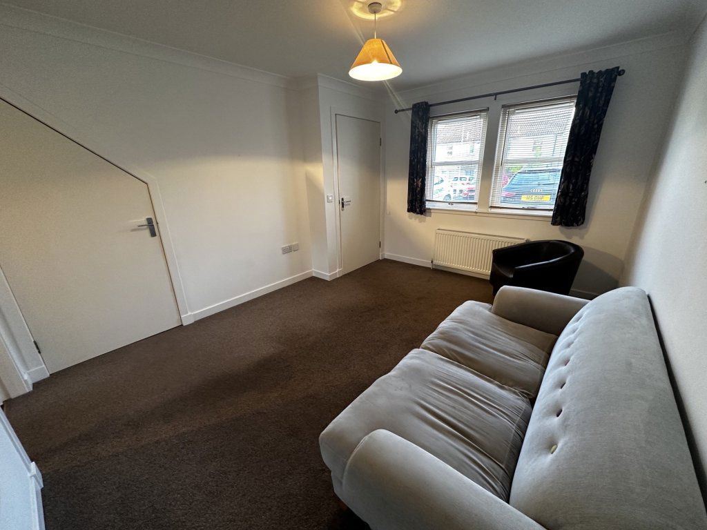 2 bed shared accommodation to rentYounger Gardens, Fife KY16 photo 3