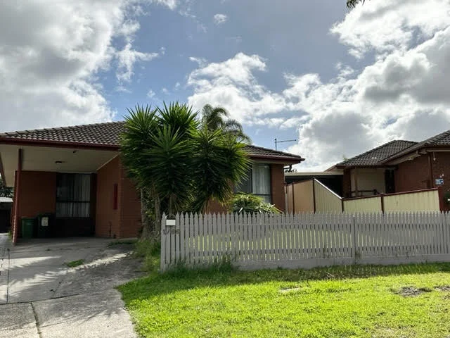 1/66 Mitchell Crescent, Meadow Heights VIC 3048