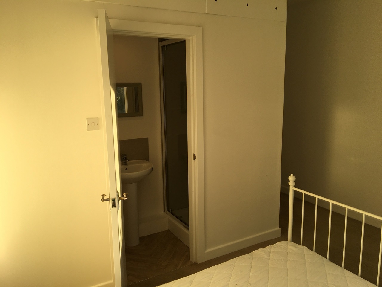 Additional image 16 of 2 Bed Flat, Otley Road, LS16, N1 7GU
