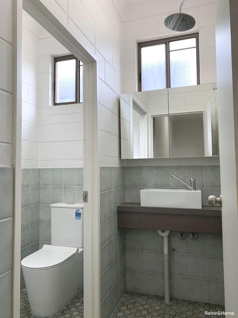 Additional image 5 of Studio 1/8 Front Street, Mossman QLD 4873