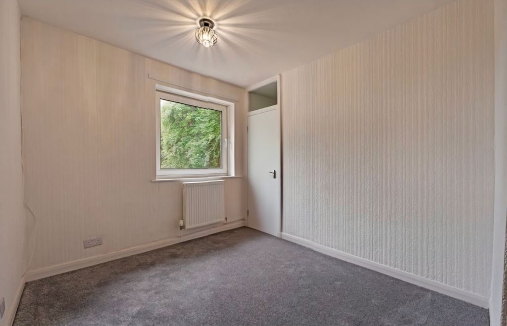 Additional image 7 of 2 bed flat to rentAlmond Drive, Newport NP20
