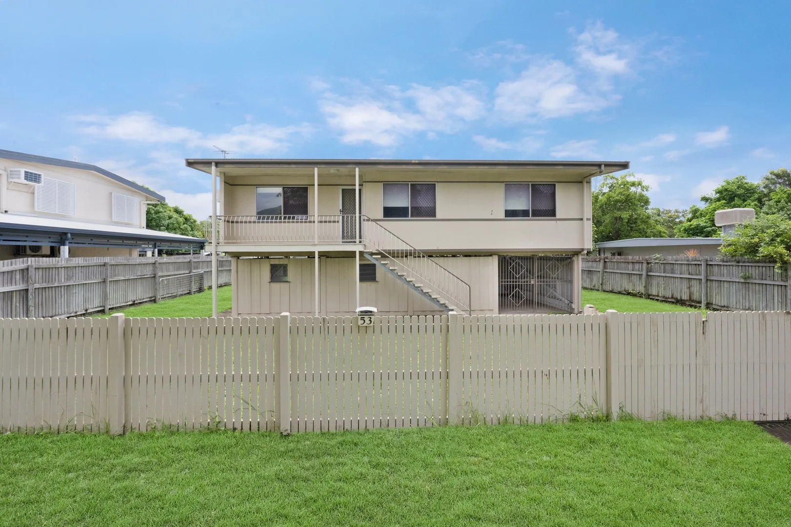 53 Verhoeven Drive, Douglas QLD 4814
