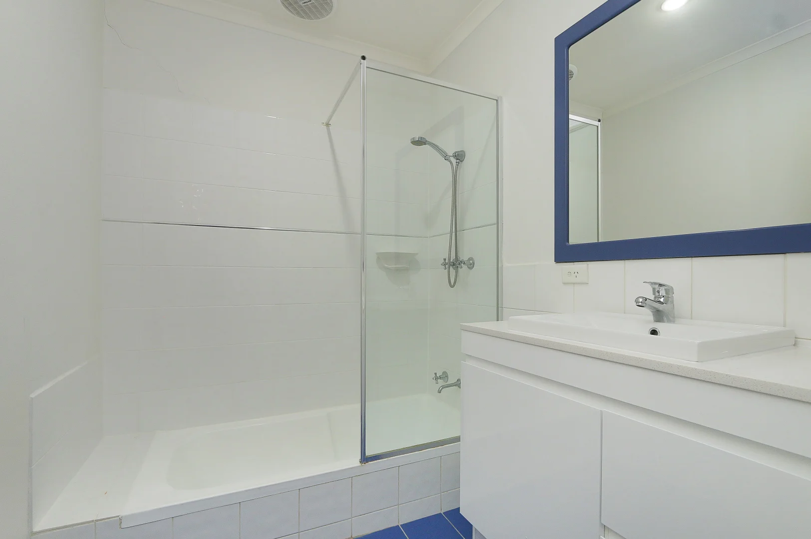 Additional image 17 of 2/2 Lakeside Tce, Mount Pleasant WA 6153