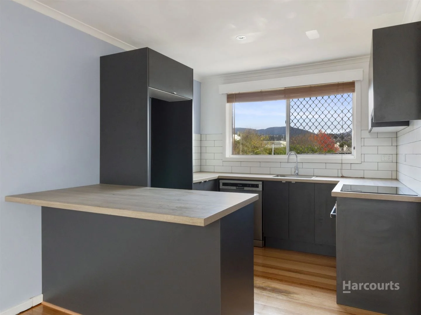 Additional image 6 of 2/10-14 Honora Avenue, New Town TAS 7008