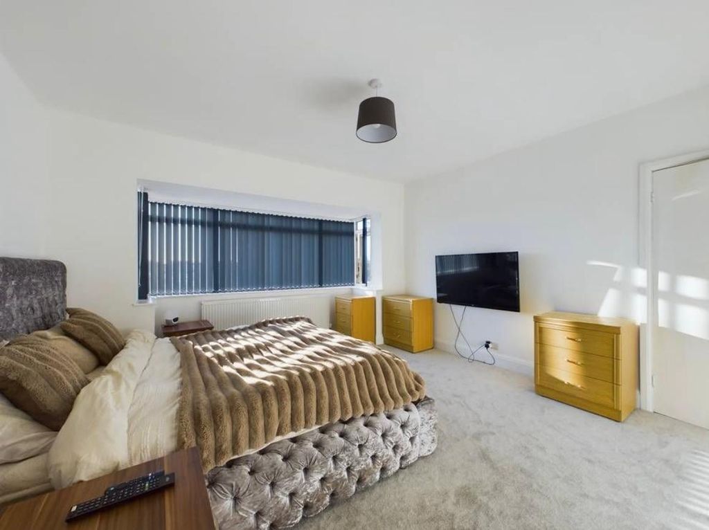 Additional image 6 of 5 bed detached house to rentMain Road, Bilton, Hull HU11