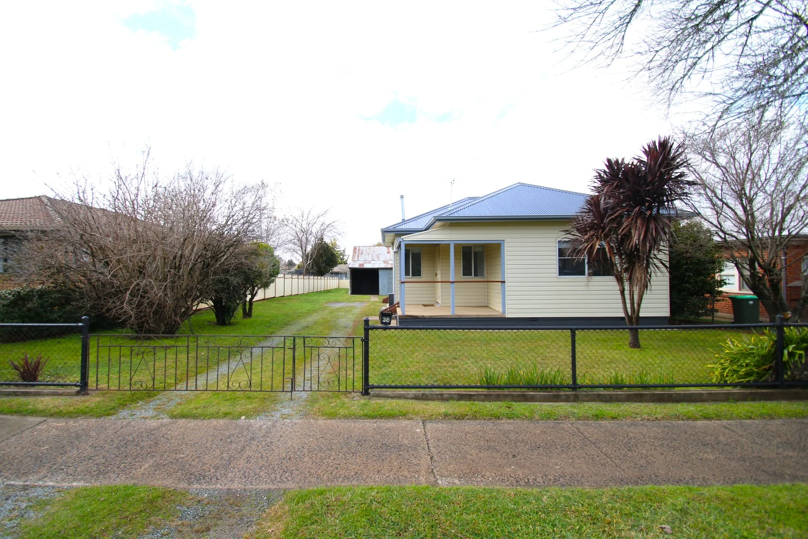 38 Frost Street, Orange NSW 2800
