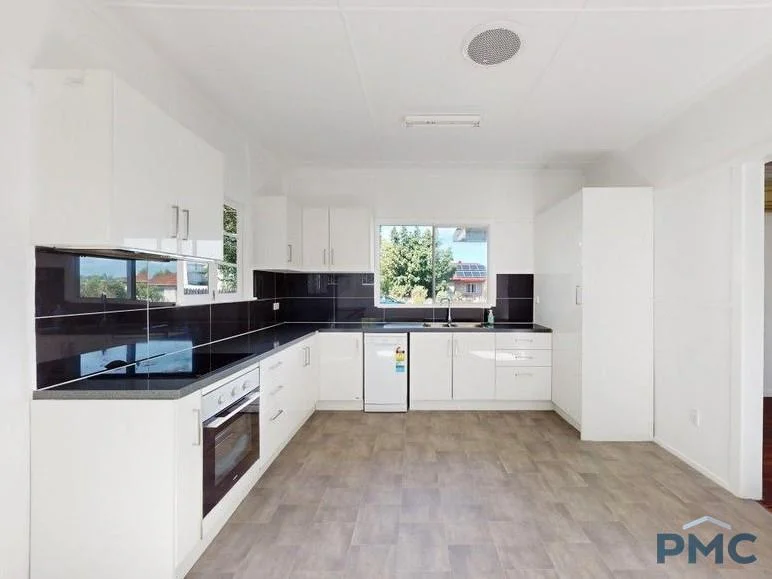 12 Caloola Street, Stafford QLD 4053