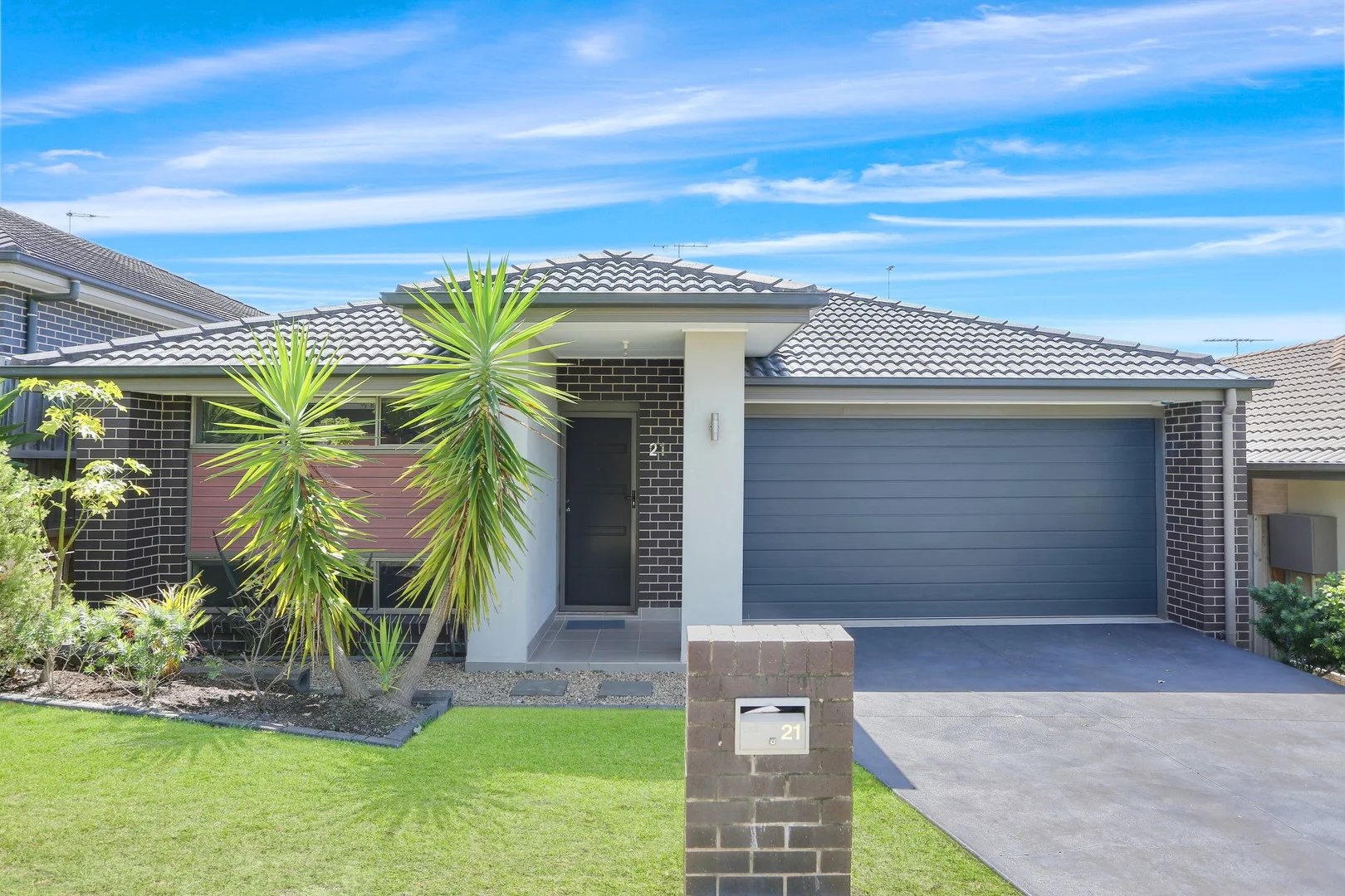 21 Ewan James Drive, Glenmore Park NSW 2745