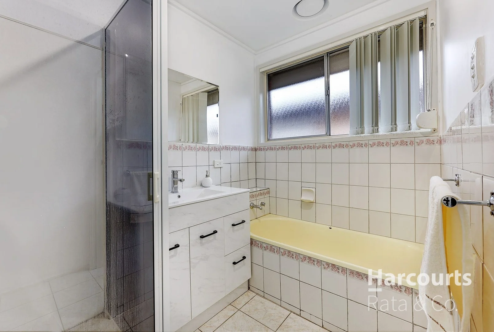 Additional image 8 of 30 Koroit Avenue, Dallas VIC 3047