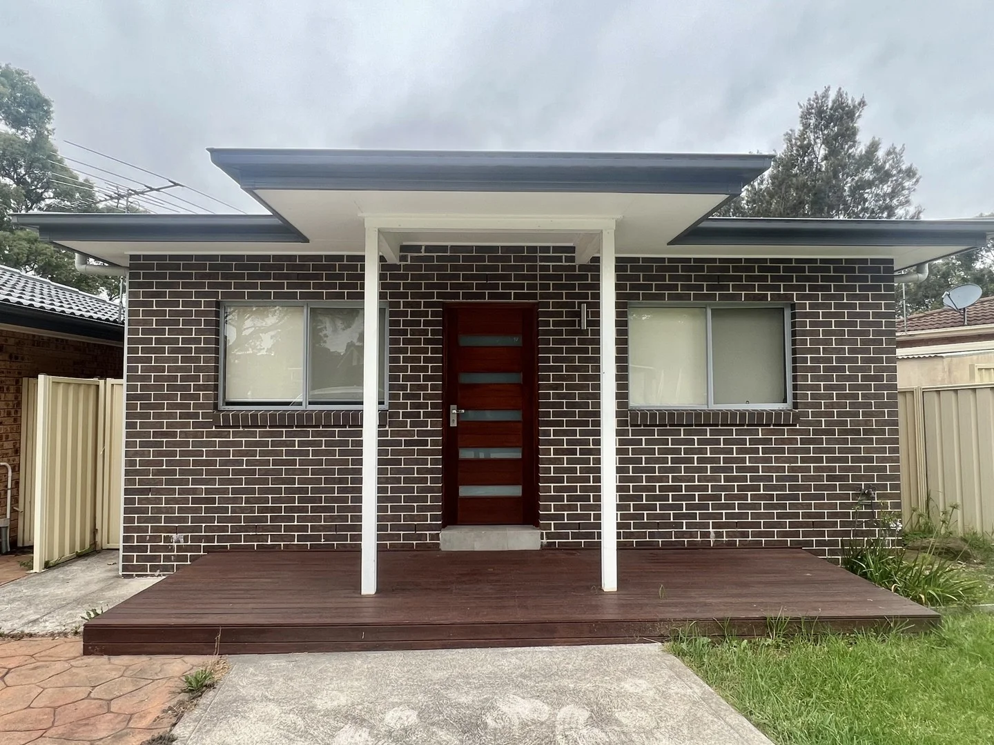 24A Crozier Street, Eagle Vale NSW 2558