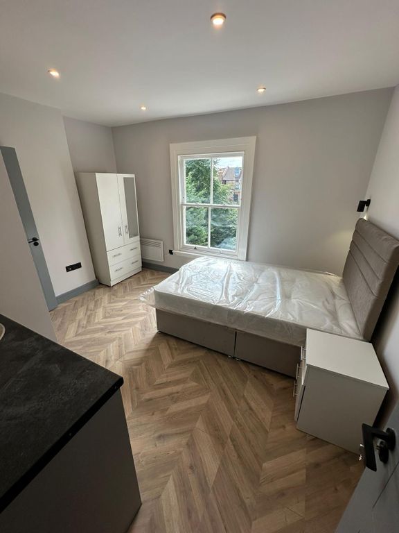Additional image 2 of 5 bed shared accommodation to rentMildmay Park, London N1