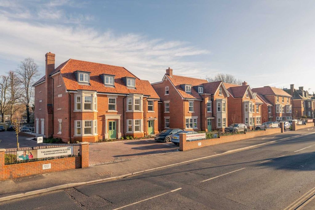 1 bed flat to rentNew Dover Road, Canterbury CT1