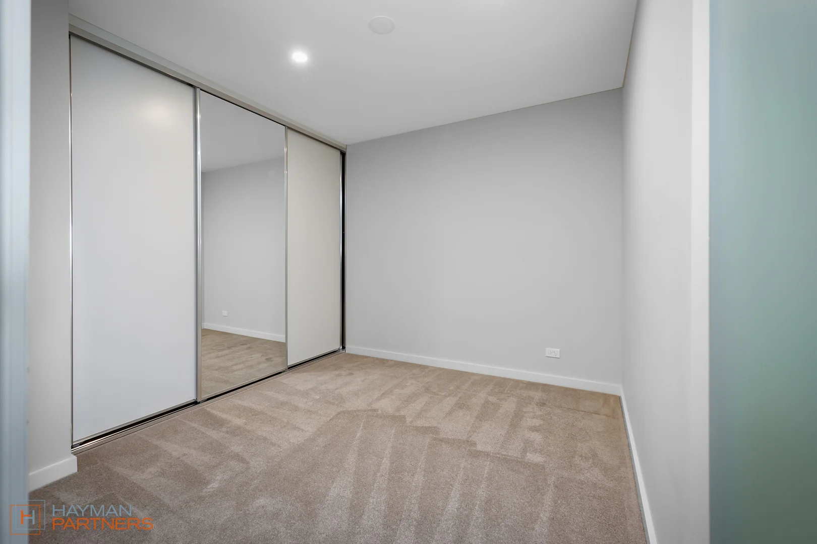 Additional image 5 of 27/115 Canberra Avenue, Griffith ACT 2603