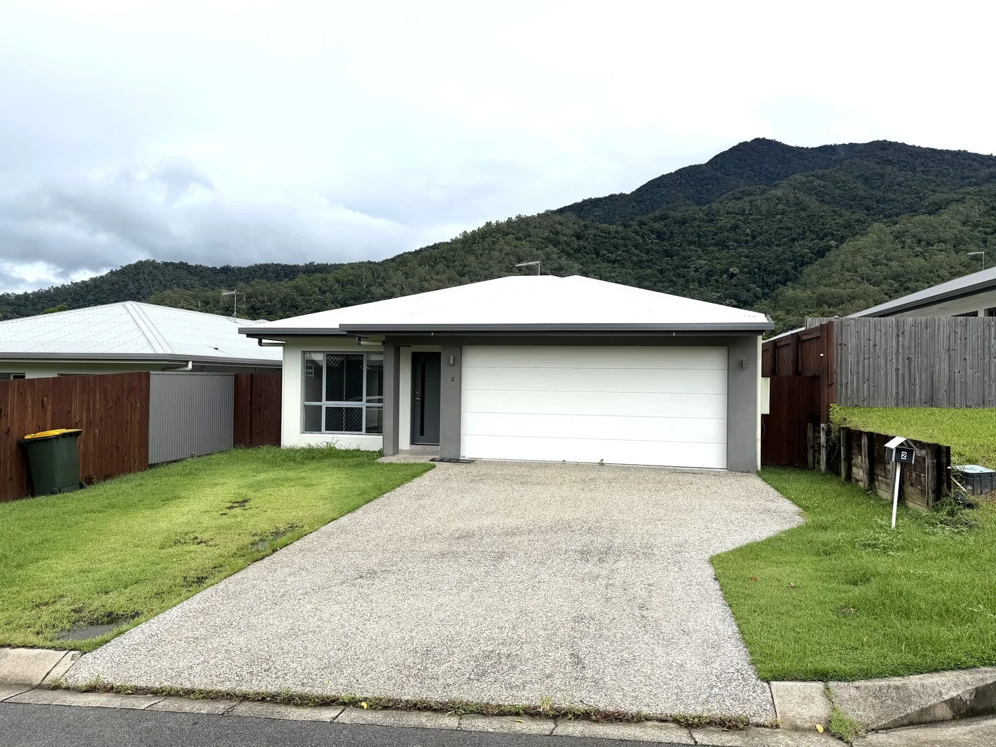2/8 Macaranga Road, Bentley Park QLD 4869