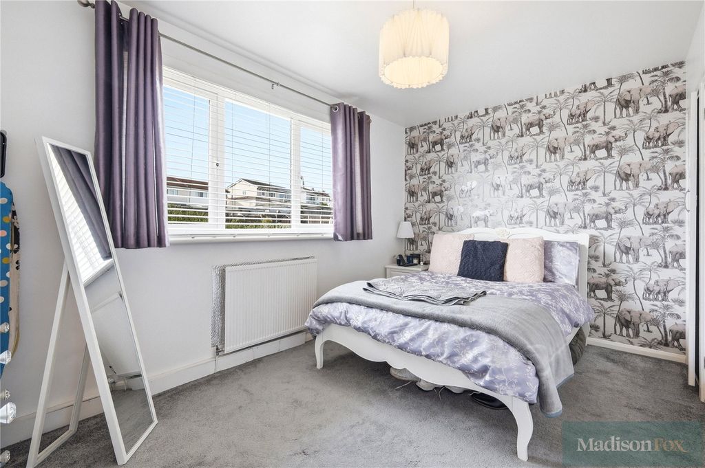 Additional image 12 of 3 bed semi-detached house for saleDeepdene Road, Loughton, Essex IG10