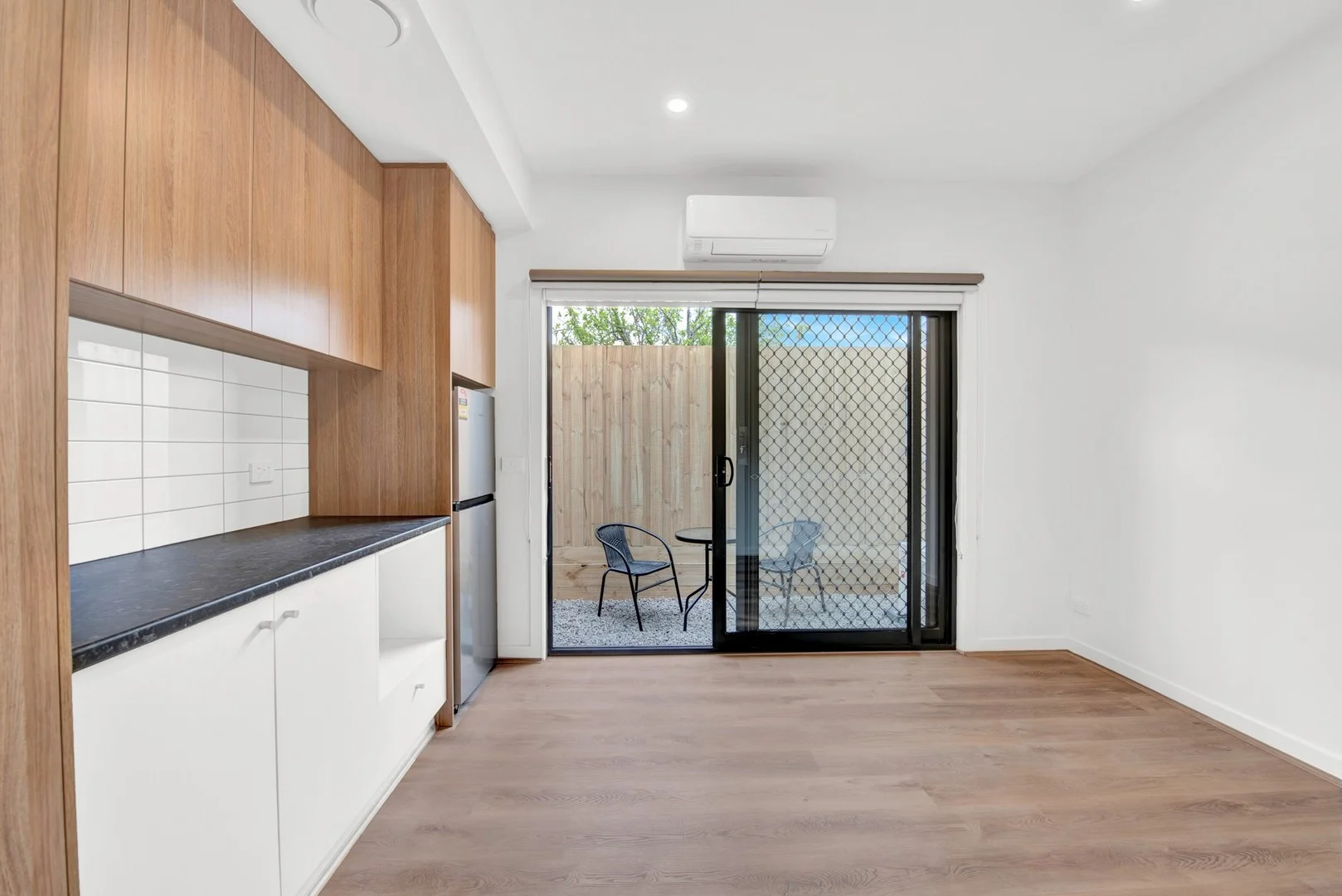 R6/24 Banyan Drive, Frankston VIC 3199