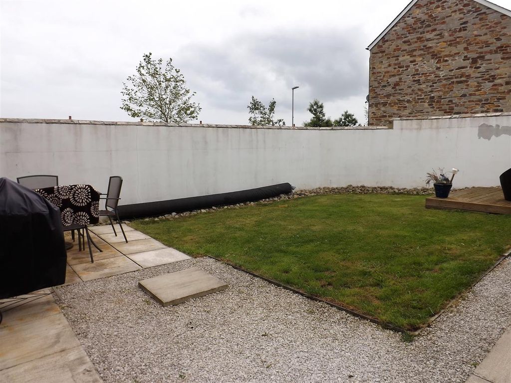 Additional image 10 of 3 bed semi-detached house to rentFettling Lane, Charlestown, St. Austell PL25
