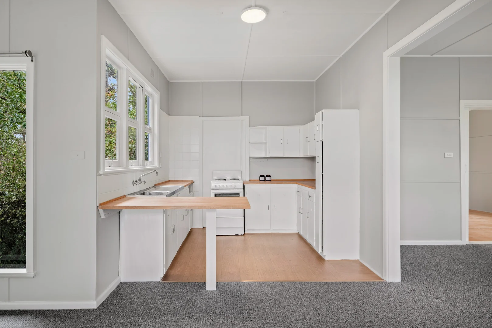 Additional image 5 of 4 Delmonte Ave, Medlow Bath NSW 2780